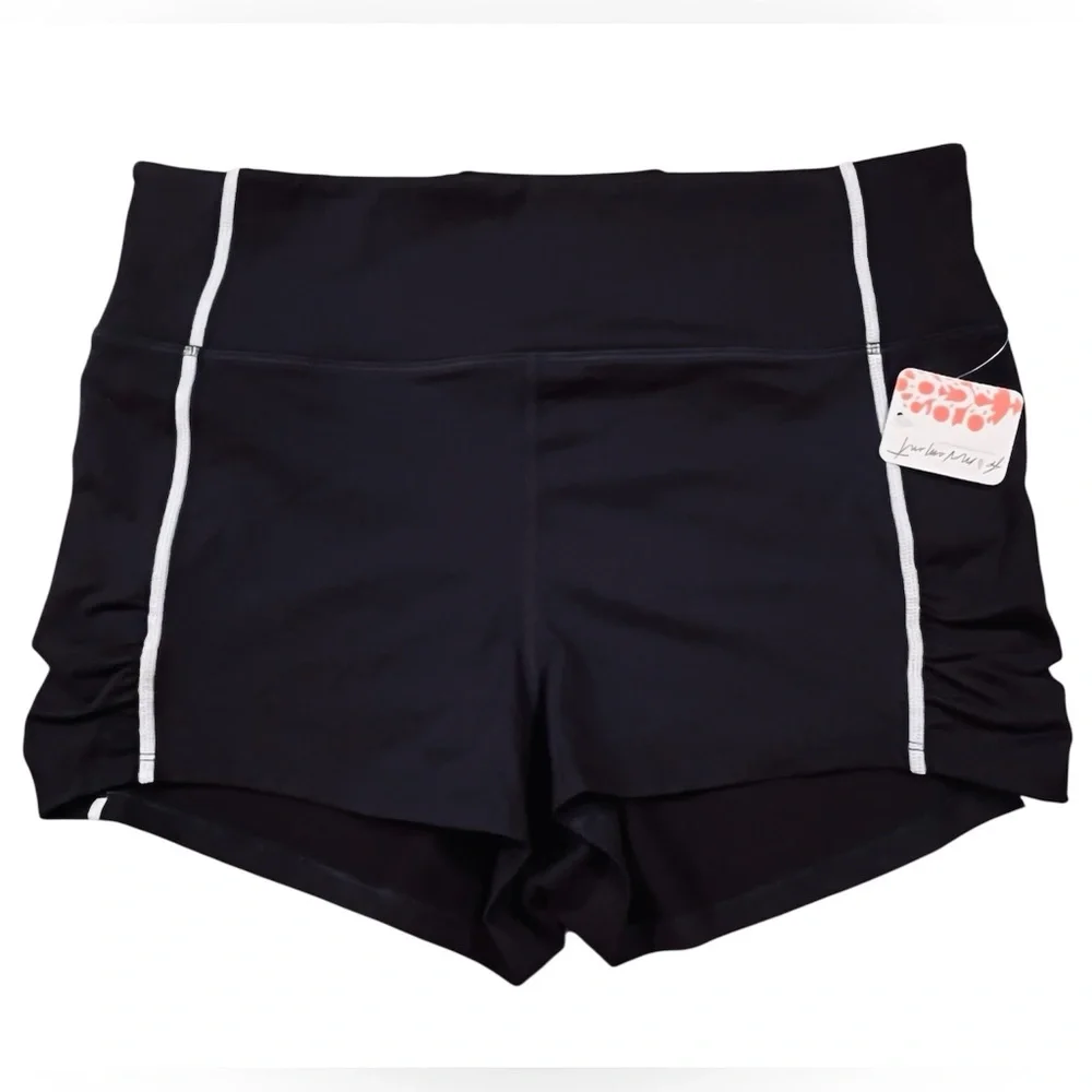 NWT Free People You're A Peach Shorty Shorts